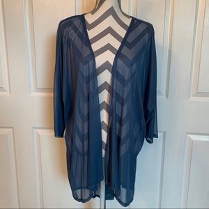 LuLaRoe Lindsay kimono